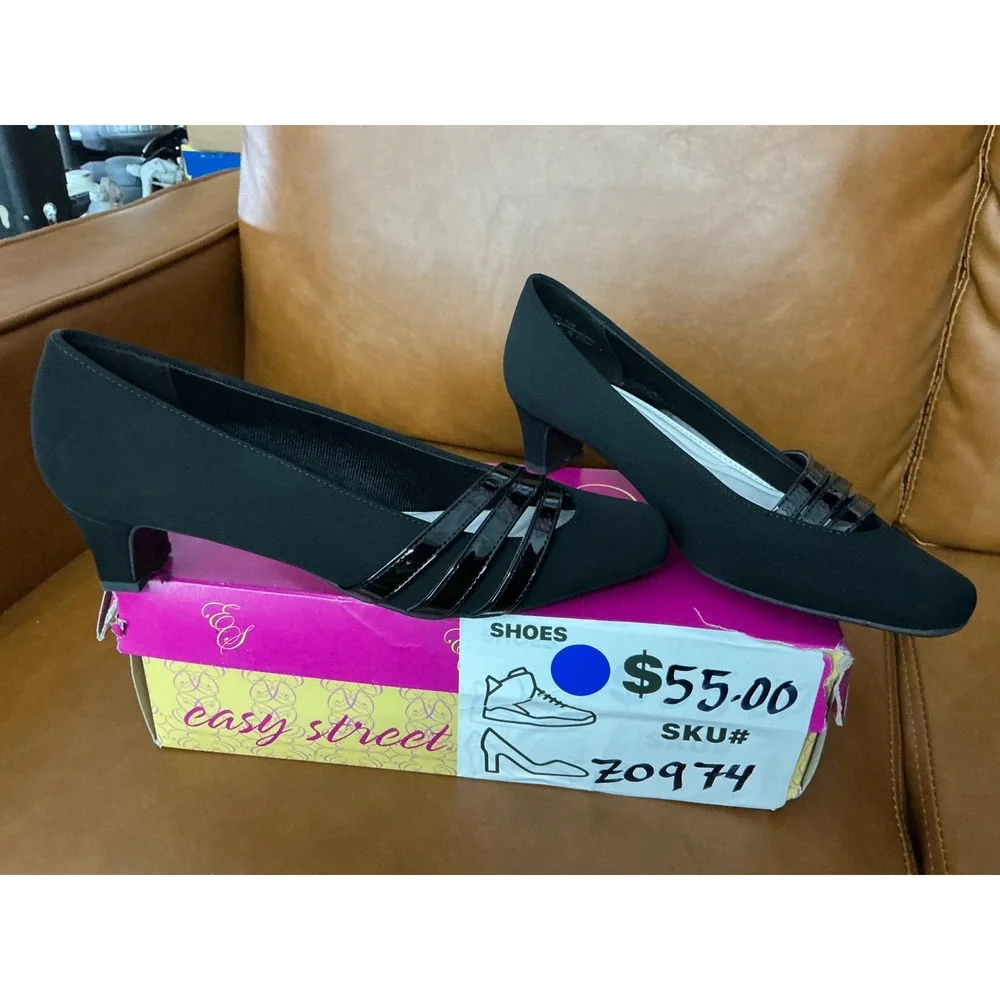 Easy Street Entice Pumps Womens 7.5 Black Low Block Heel Square Toe